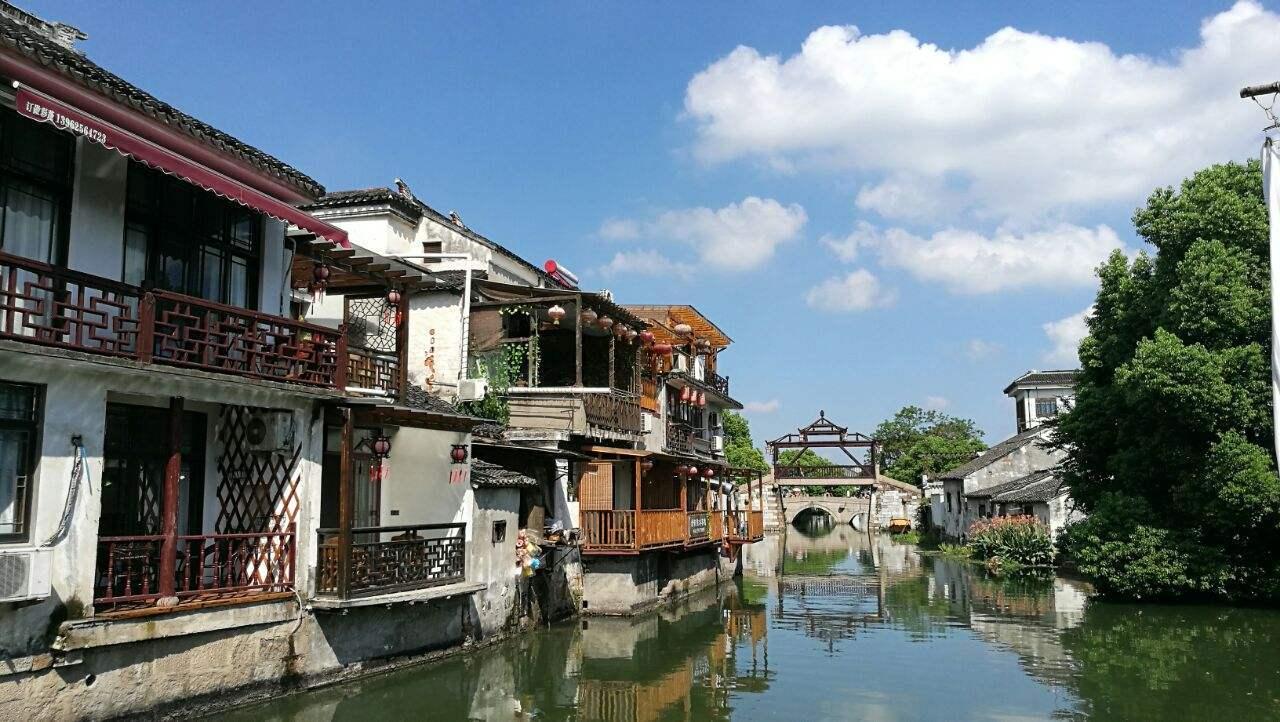 宣云亮相姐妹团聚会,潘玮柏的幸福生活一览无余