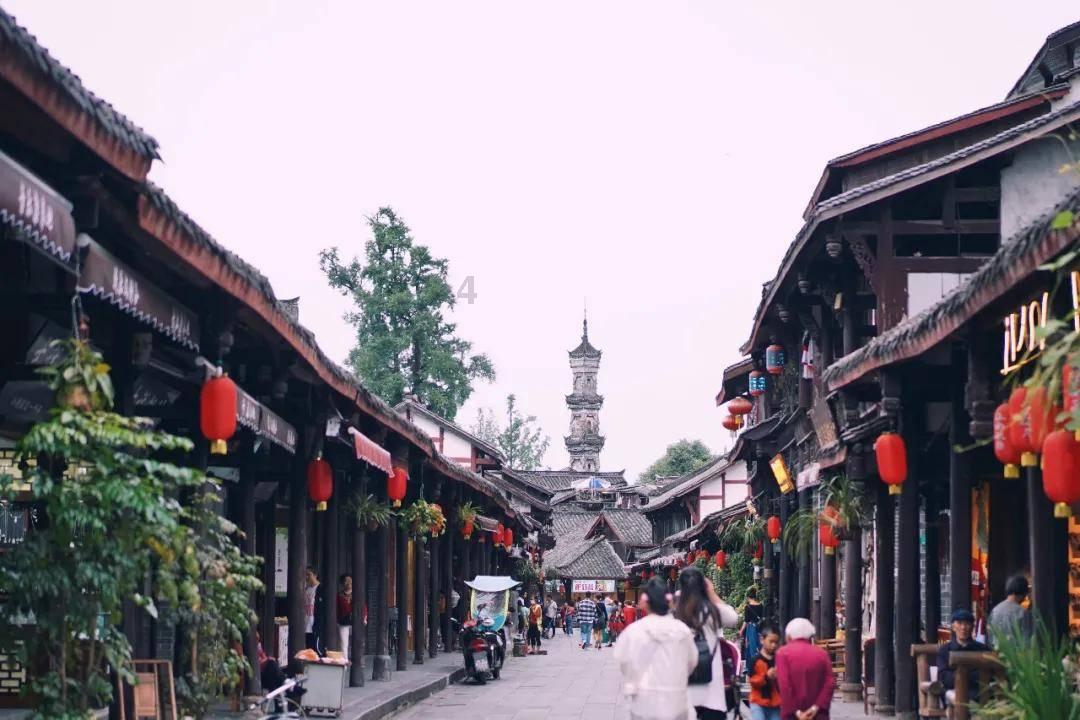 曹操为什么要头痛而死呢？